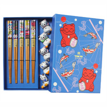 5 Pair Bamboo Chopsticks with Lucky Cat Rests Gift Set